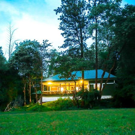 Tusker Inn Wayanad Forest Villa By Voye Homes Bagian luar foto